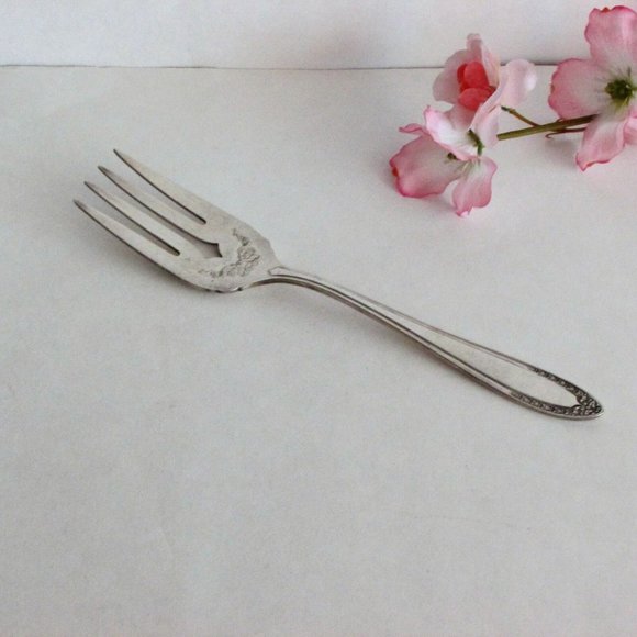Antique Serving Fork Silverplate Oneida Bridal Wreath 1915 Vintage Cottagecore - Picture 7 of 8